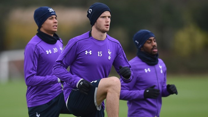 媒体人：今天于汉超将前往教练员培训班报到